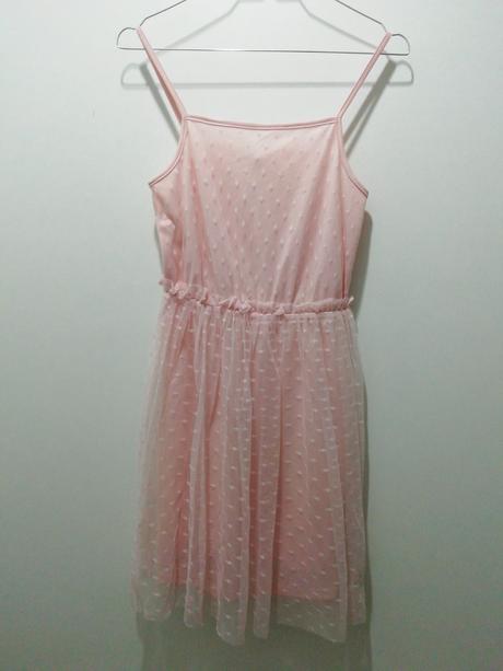 Ružové šaty tu, tu,146