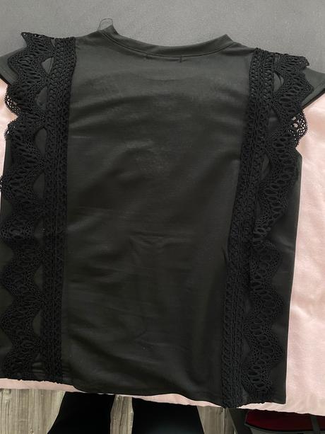 Tričko s volanikmi, s