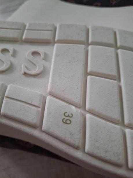 Tenisky guess, guess,39