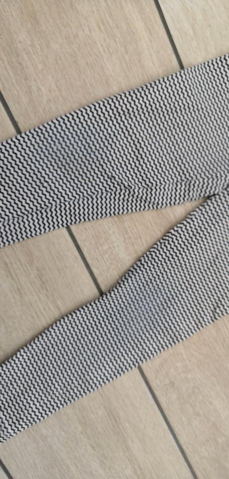 Pásikavé legíny na doma, 110