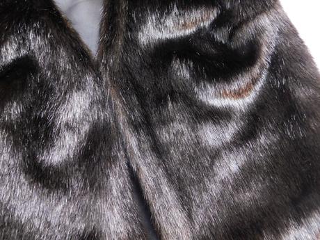 Damska vesta z umelej kožušiny, 38