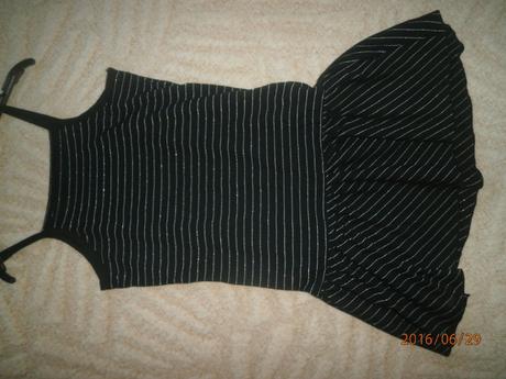 Dievčenské šatičky, 152