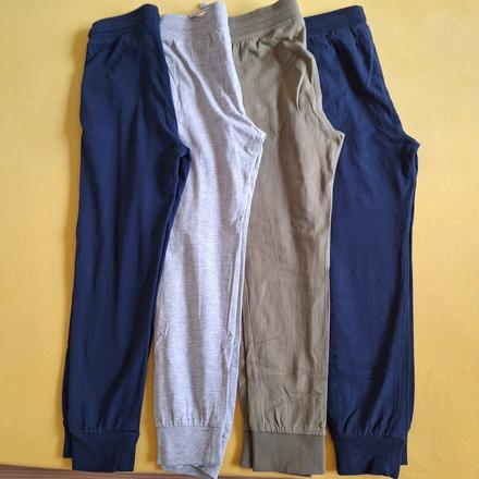 Tenšie tepláky, h&m,134