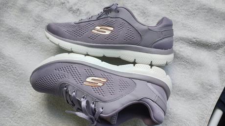 Tenisky, skechers,37
