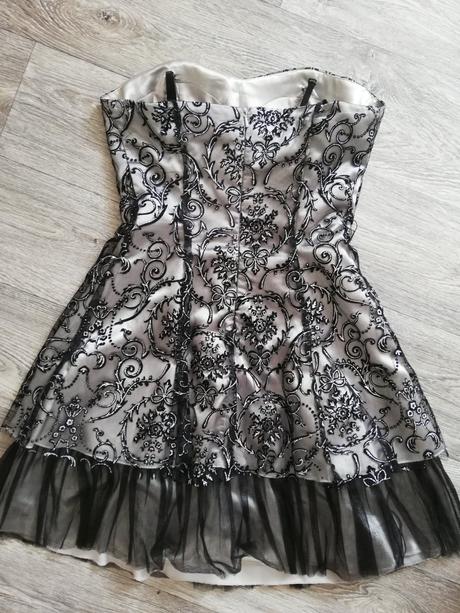 Spoločenské šaty, m