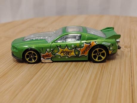 Zb auto 13 ford mustang gt hot wheels 2012 mattel,
