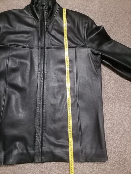 Kožená bunda, 54