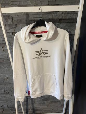 Alpha industries v.m, m
