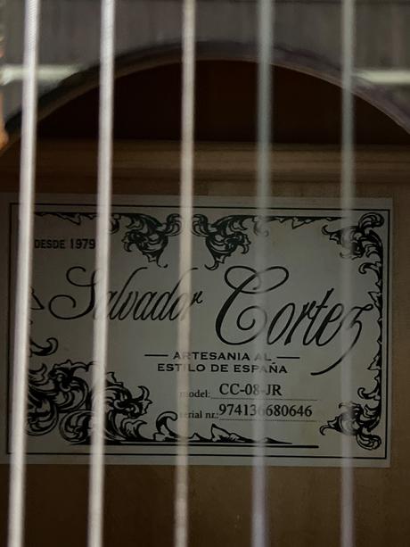 Junior gitara, 