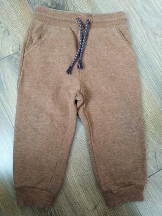 Teplaky reserved, reserved,86