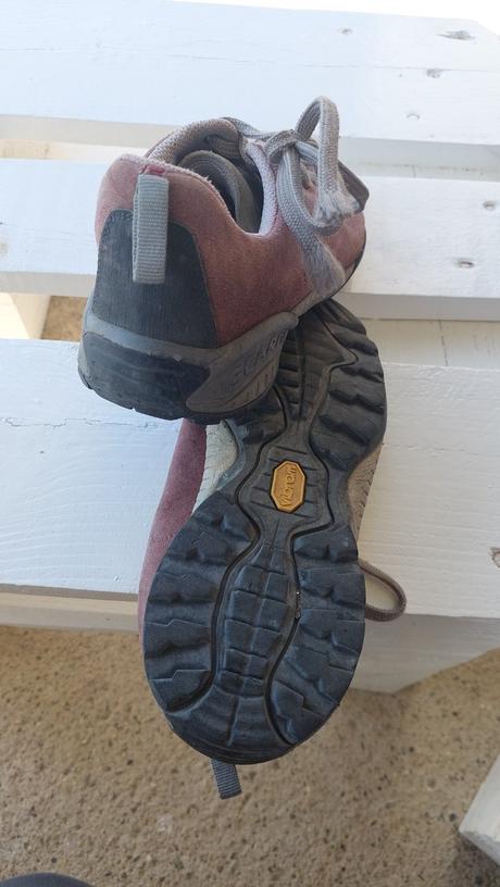 Turisticke topanky, scarpa,38
