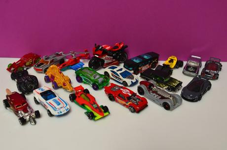 Autíčka autá hot wheels, 