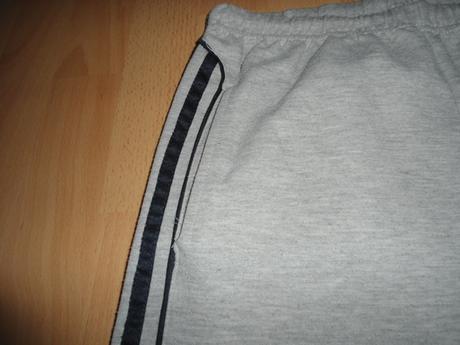 Chlapcenske svetlosede teplaky, 134