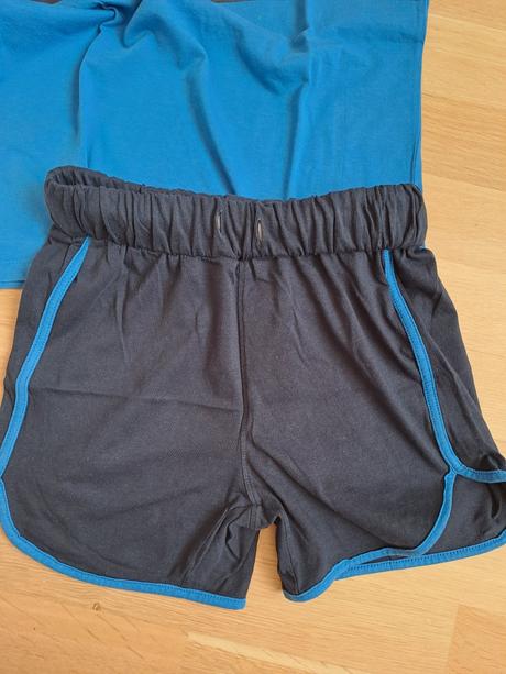 Letné pyžamá 3 ks, tchibo,140