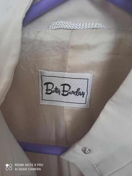 Sako betty barclay, 36