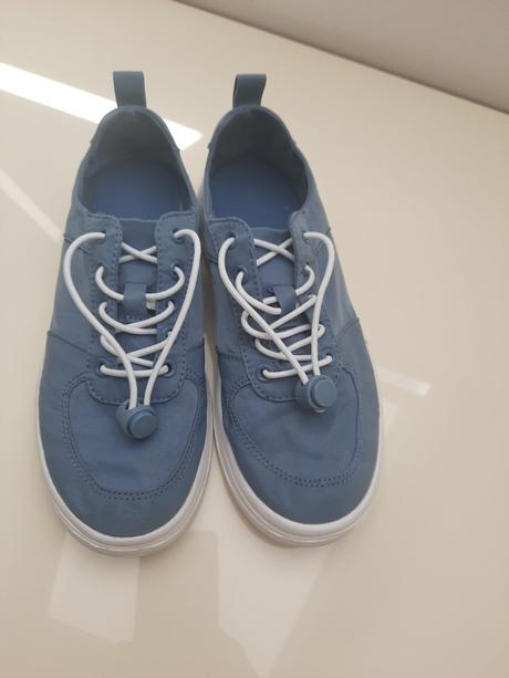 Plátenky, reserved,34