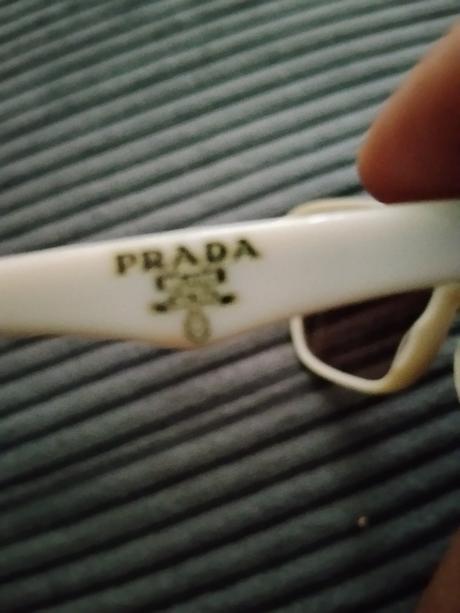 Slnečné okuliare, prada