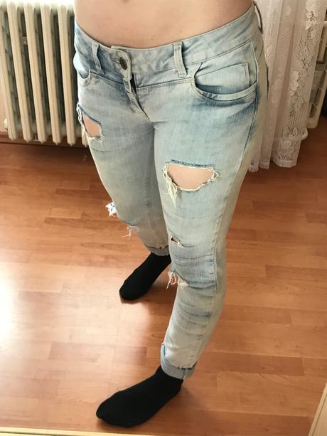 Roztrhané , štýlové rifle, fishbone,28