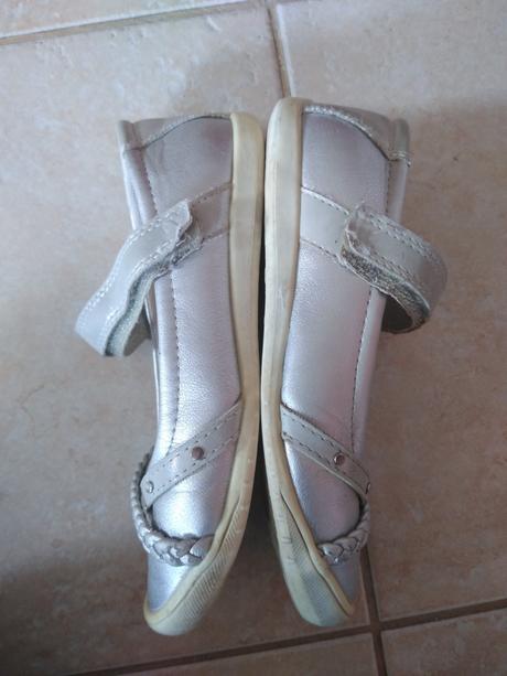 Strieborné balerínky, peddy,30