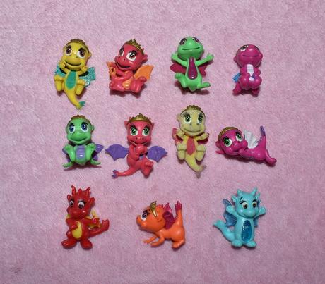 Safiras dráčiky 11 ks,