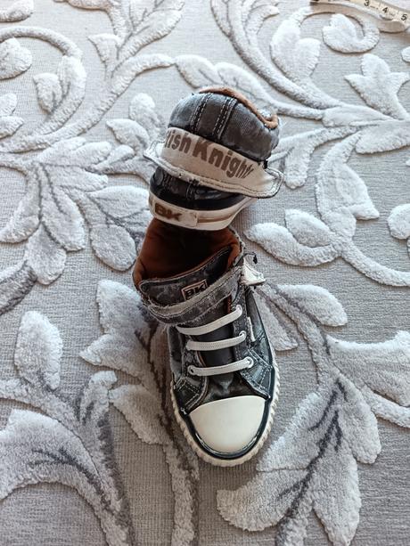 Jesenné topánky, 27