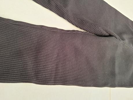 Predam rebrovane leginy, h&m,140