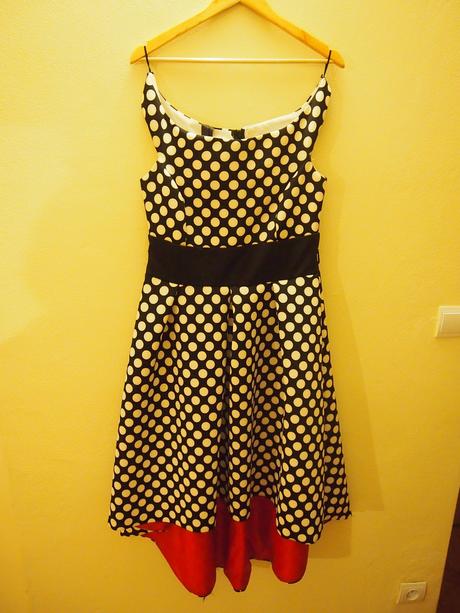 Koktailove retro saty, 42