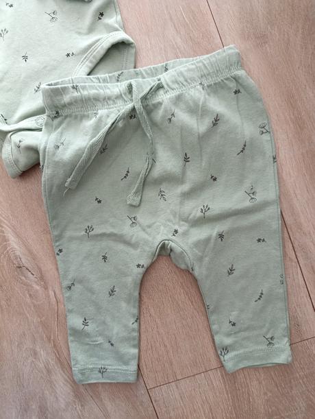 Body+tepláky, h&m,62