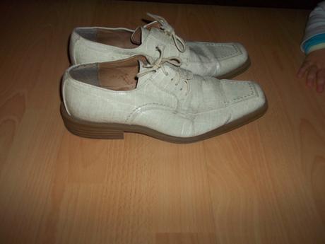 Spolocenske topanky., 41