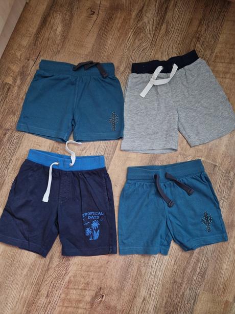 4 kratasky lupilu 98/104, lupilu,98