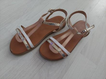 Sandále č.33, graceland,33