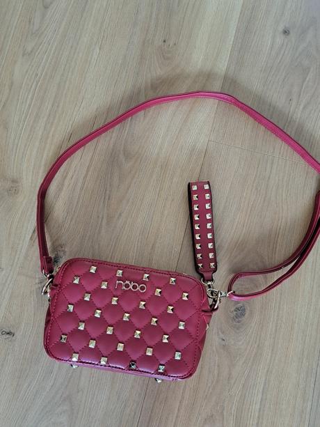 Kabelka nobo, nobo