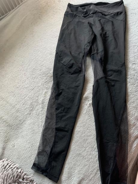 Dievcenske priehladne leginy, 158