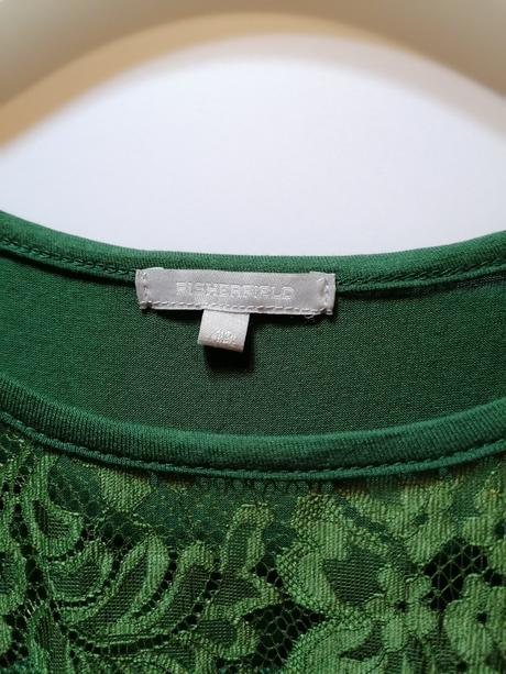 Tričko s čipkou, 42