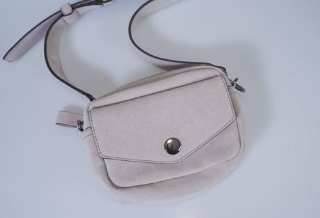 Pekná kabelka esprit, esprit