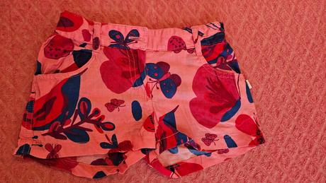 Dievčenské krátke nohavice veľkosť 110, 110