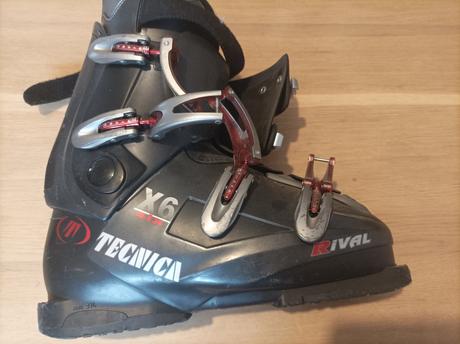 Lyžiarky, tecnica,43