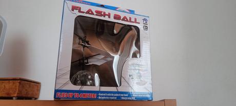 Svietiaci flash ball, 