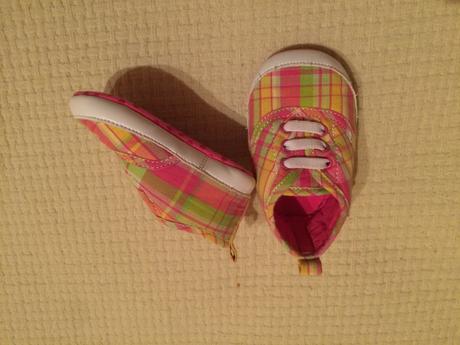 Dievcenske capacky, h&m,17