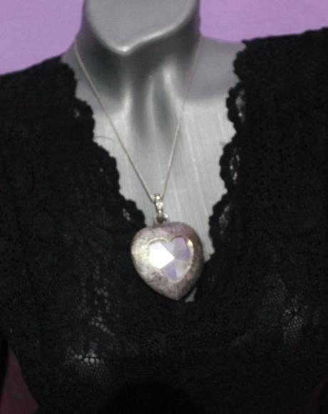 Retiazka a privesok, 