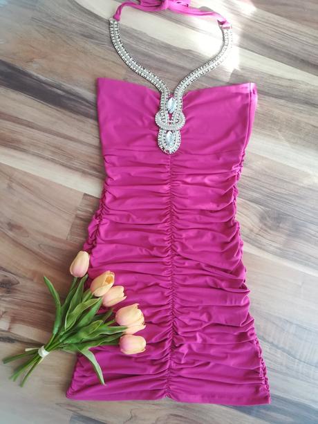 Spoločenské saty, xs