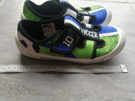 Plátenky soccer v31, 31