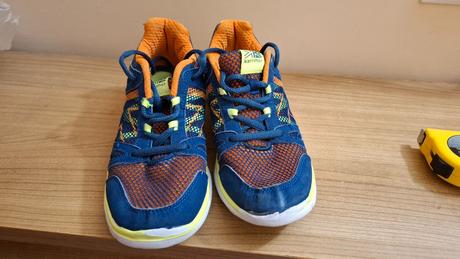Ľahučké tenisky zn.karimor,veľ.34, karrimor,34