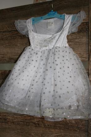 Šaty pre princeznú, 74