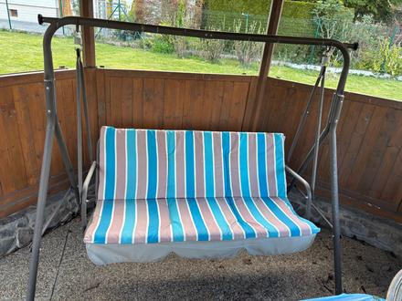 Záhradná hojdačka,