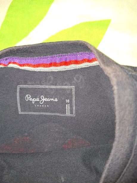 Red bull tričko, pepe jeans,134