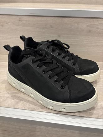 Tenisky, ecco,37