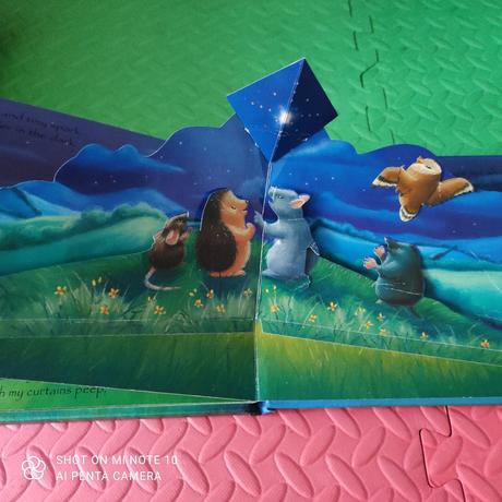 Twinkle twink little star,