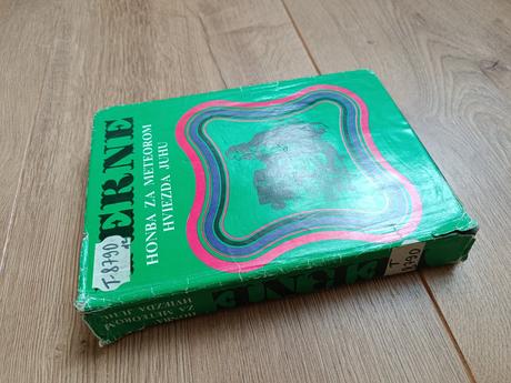 Verne honba za meteorom hviezda juhu,