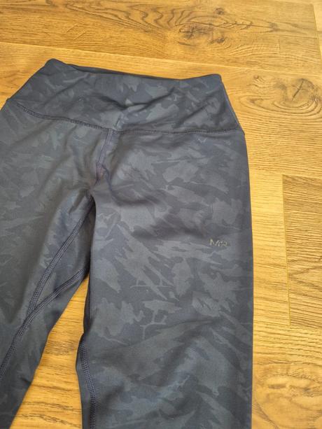 Tmavé maskáčové legíny mp, champion,s